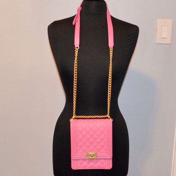 NWT CHANEL BOY FLAP BAG LEATHER CHAIN HANDBAG - Picture 2 of 8